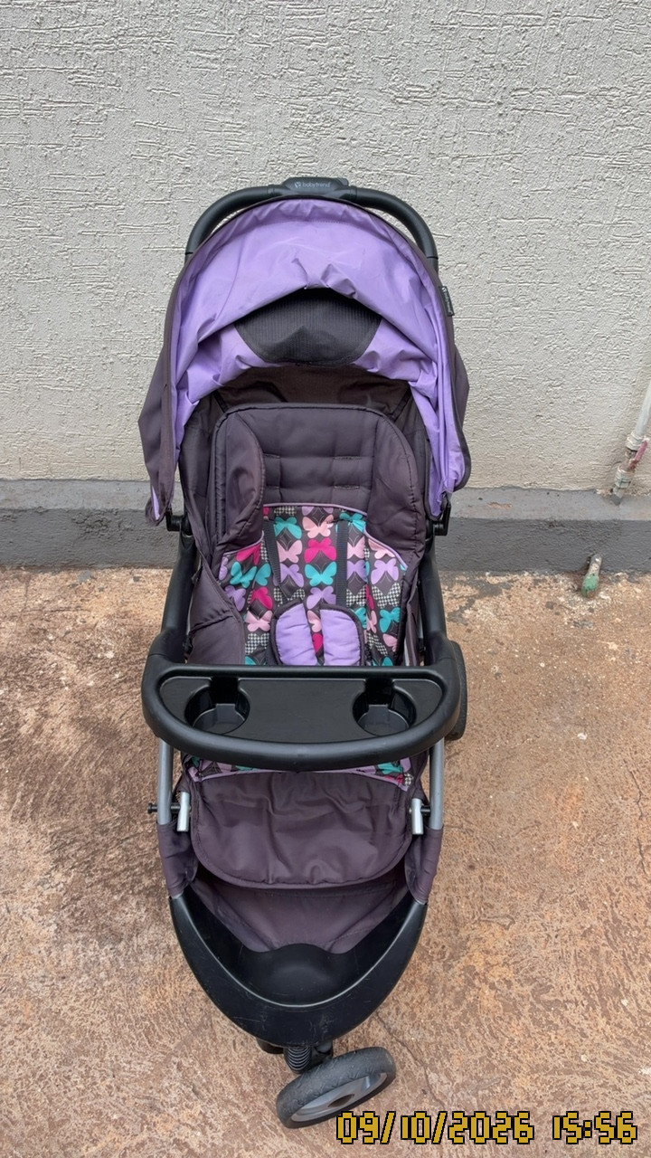 Photo 5 of 5: Baby’s stroller