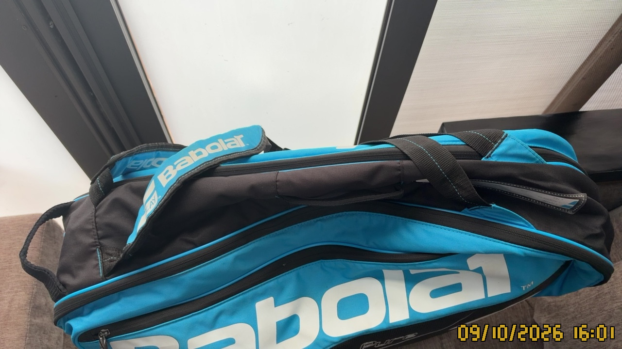 Photo 2 of 2: Tennis racket bag