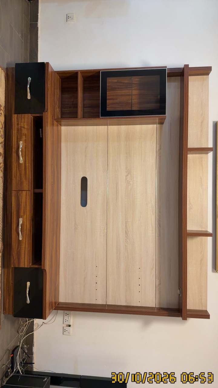 Wall Cabinet Unit